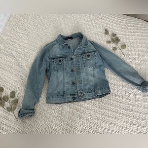 BDg Urban Outfitters Light Wash Jean Jacket
